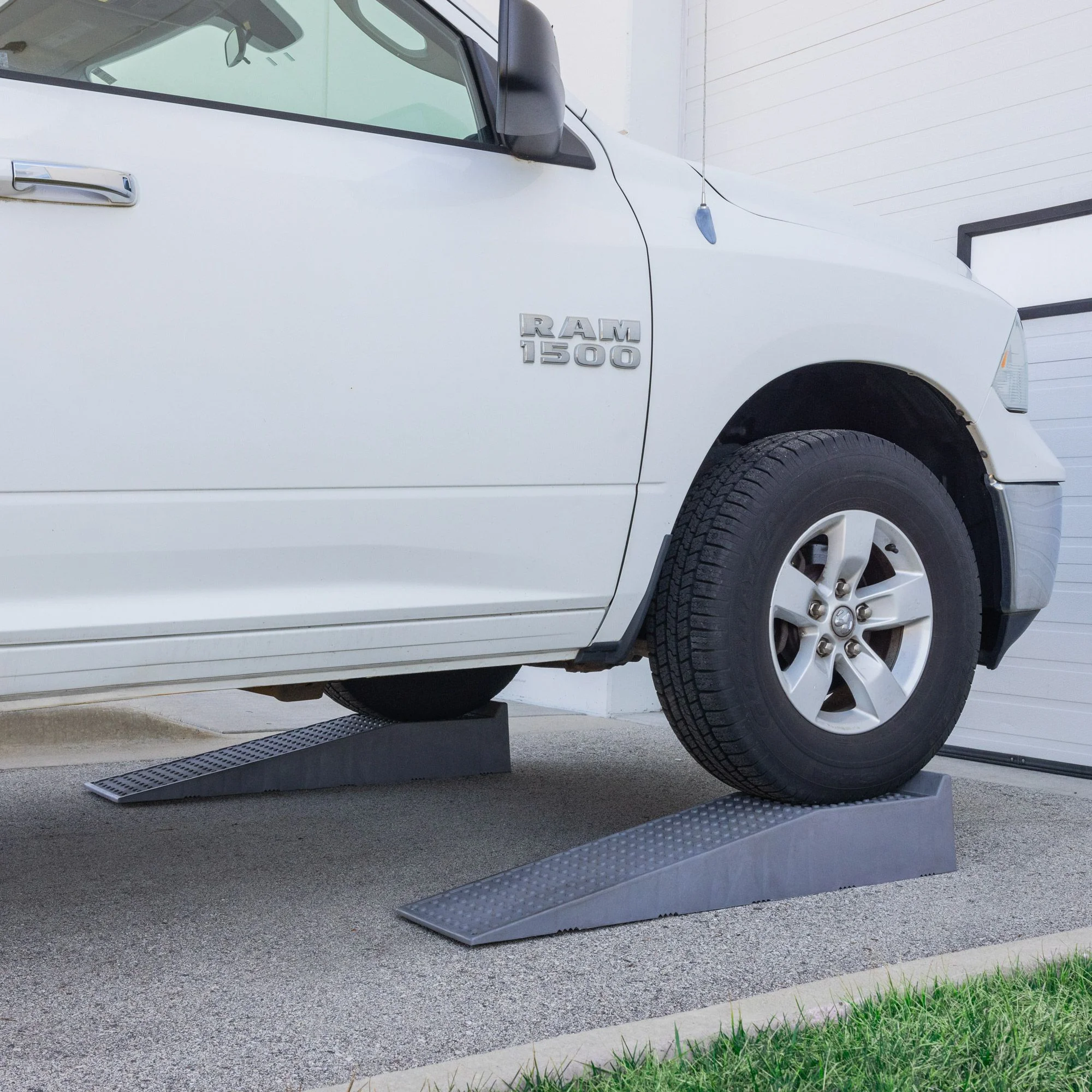 Black Widow Lightweight Plastic Service Ramps �C 10,000 lb. per pair Capacity - John Pierce Auto Care