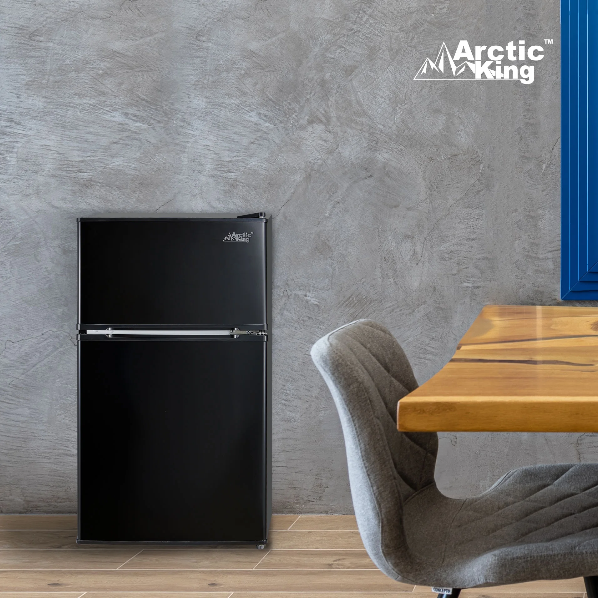 Arctic King 3.2 Cu. Ft. Mini Fridge/Freezer - John Pierce Auto Care