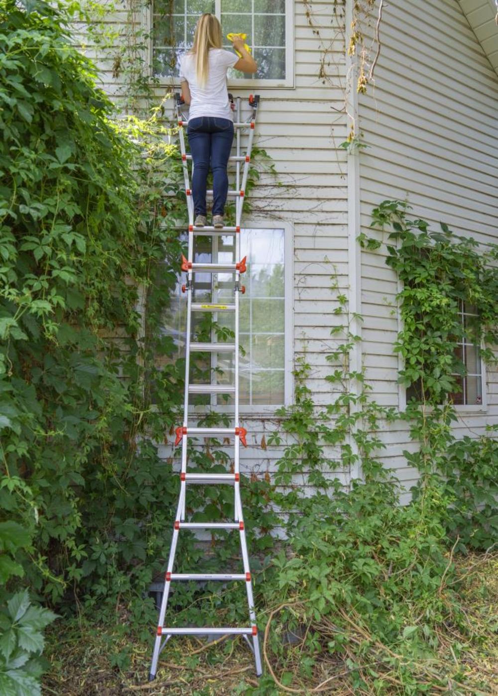 Velocity Model 22 Multi-Use Ladder - John Pierce Auto Care
