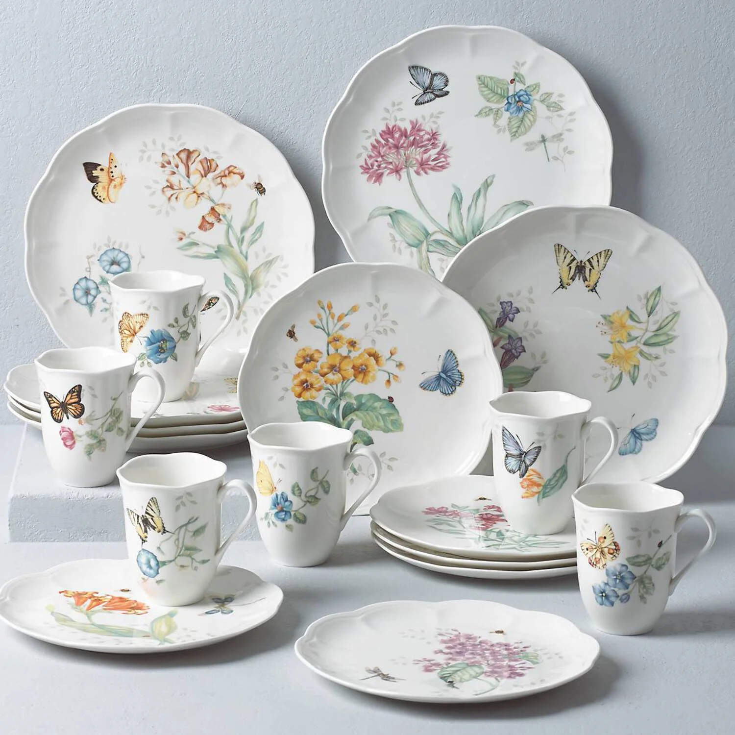Lenox Butterfly Meadow 18-Piece Dinnerware Set, Service for 6 - John Pierce Auto Care