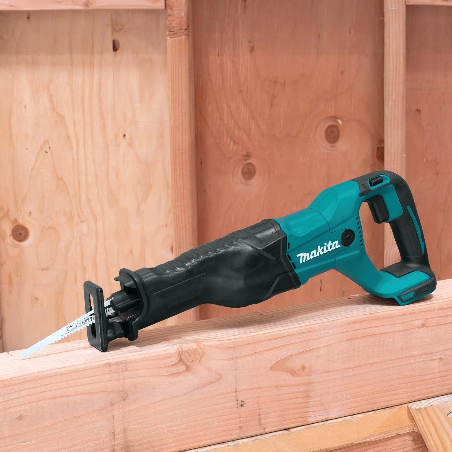 Makita 18V LXT Cordless Reciprocating Saw - John Pierce Auto Care