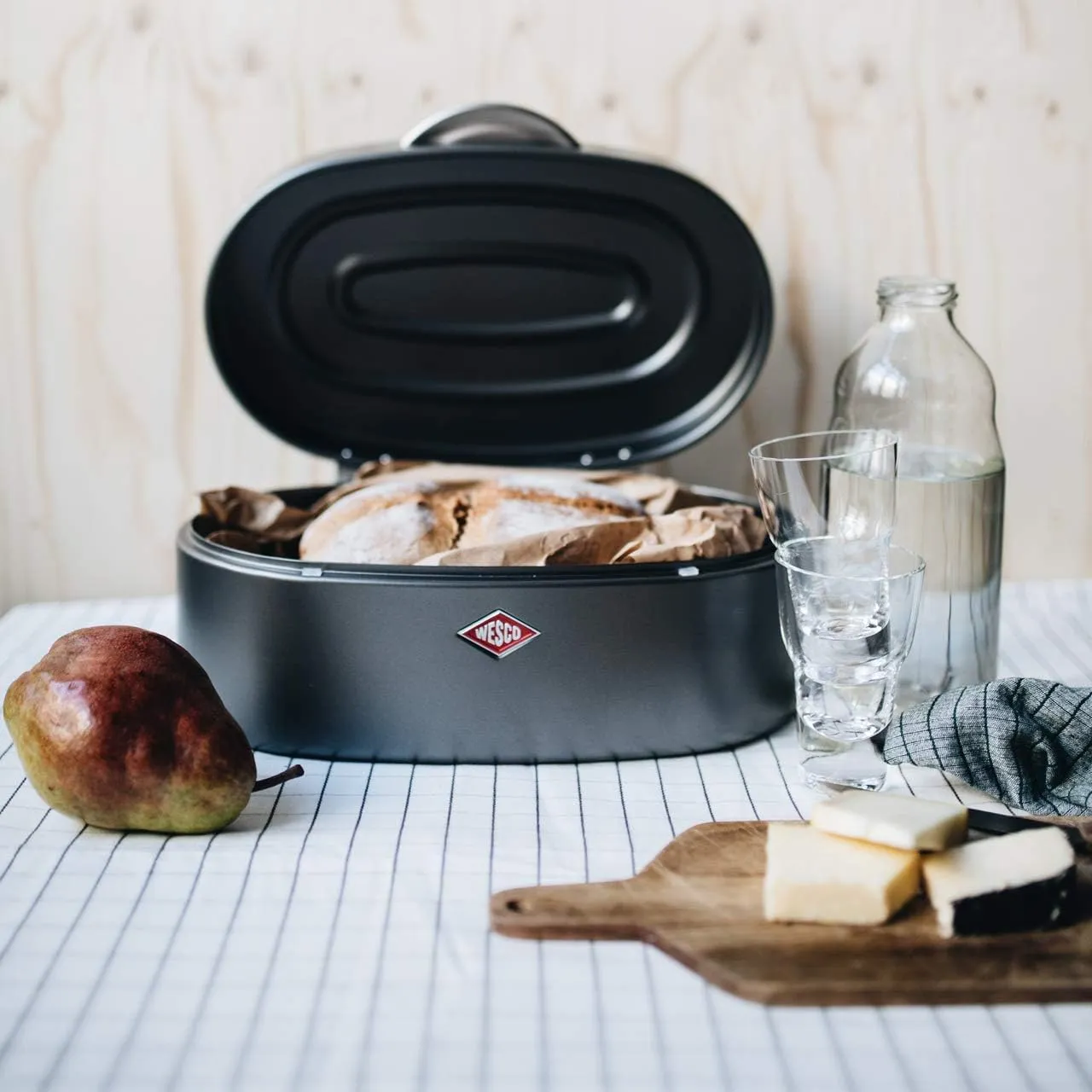Single Breadbox Elly Steel Bread Box, Red, 32 x 19.4 x 14 cm - John Pierce Auto Care
