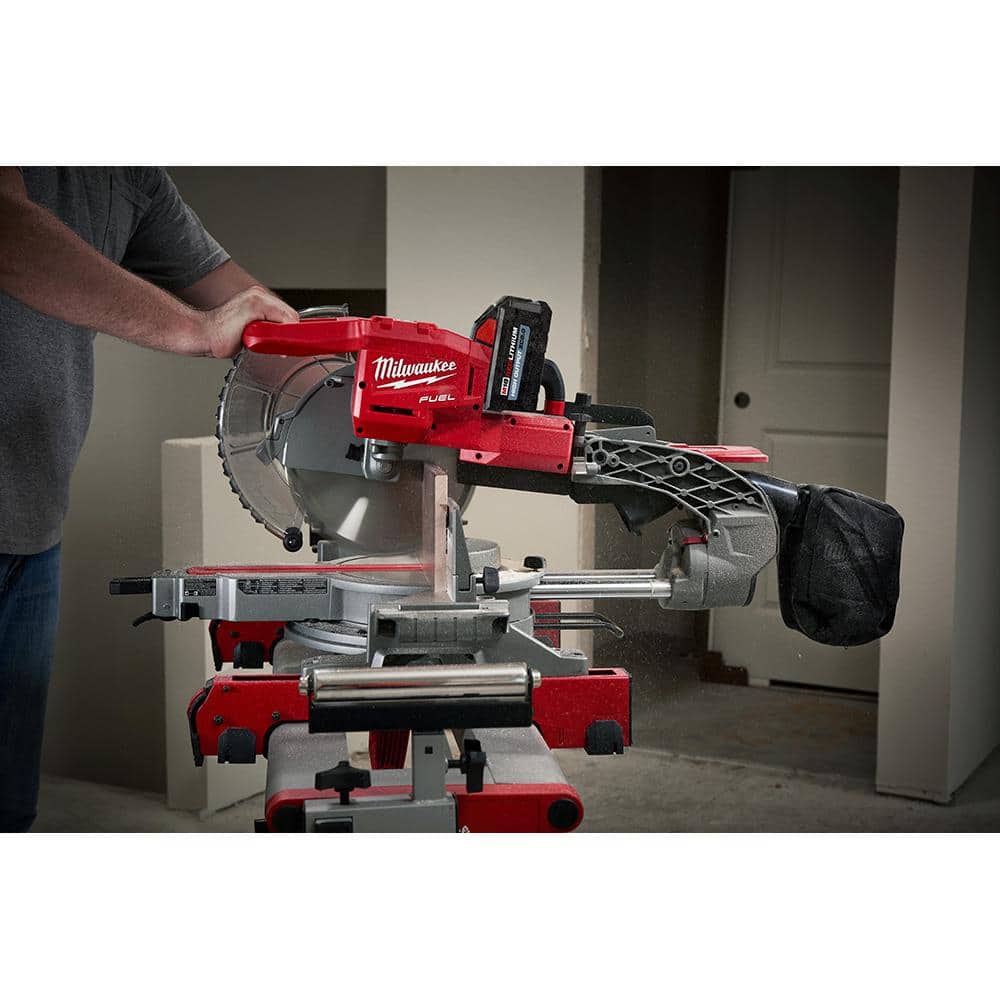 Milwaukee M18 FUEL 8-1/4