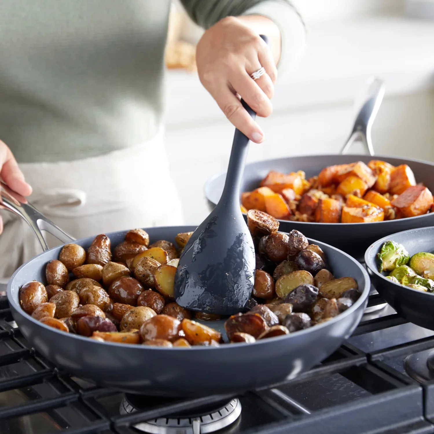 GreenPan Valencia Pro Ceramic Nonstick 13-Piece Cookware Set - John Pierce Auto Care
