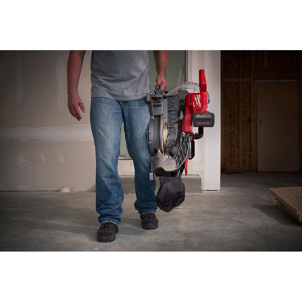 Milwaukee M18 FUEL 8-1/4