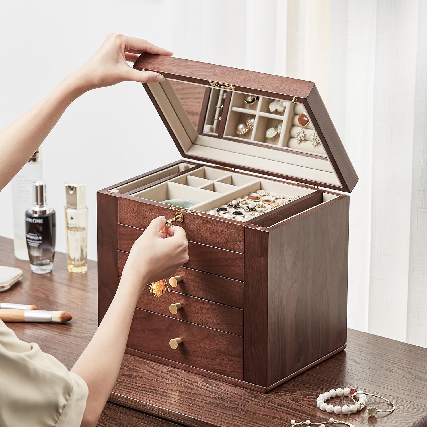 Black walnut jewelry box, 5 layers of solid wood - John Pierce Auto Care