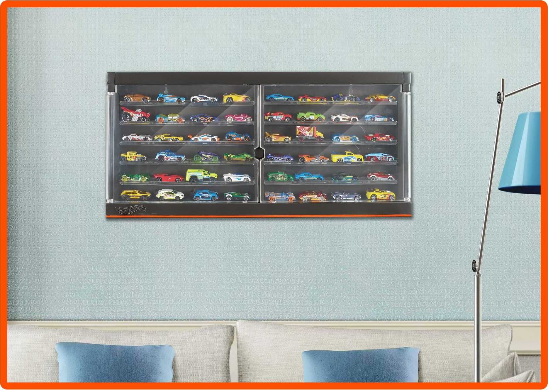 Hot Wheels Display Case with Exclusive Mercedes Benz 190E 1\u0026#58;64 Scale Sports Car - John Pierce Auto Care