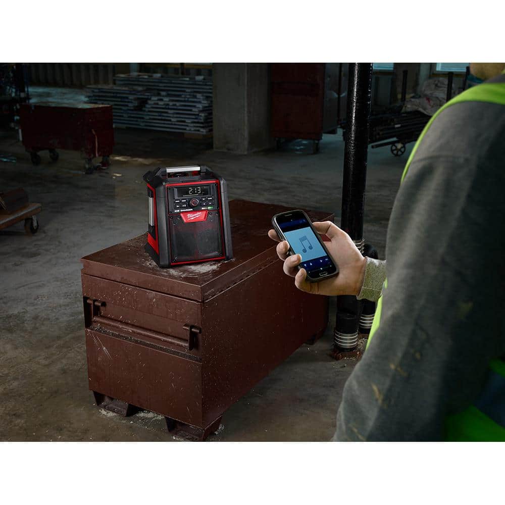 Milwaukee M18 Cordless Jobsite Radio/Charger - John Pierce Auto Care