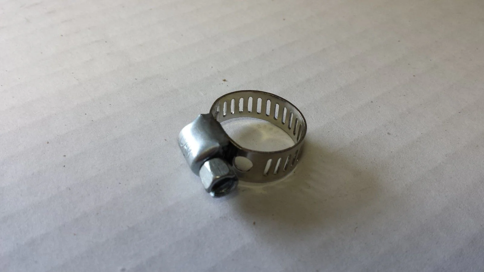 Hose Clamp Worm Gear Stainless Steel Fits # 4 Size Mini band 7/32'' to 5/8'' - John Pierce Auto Care