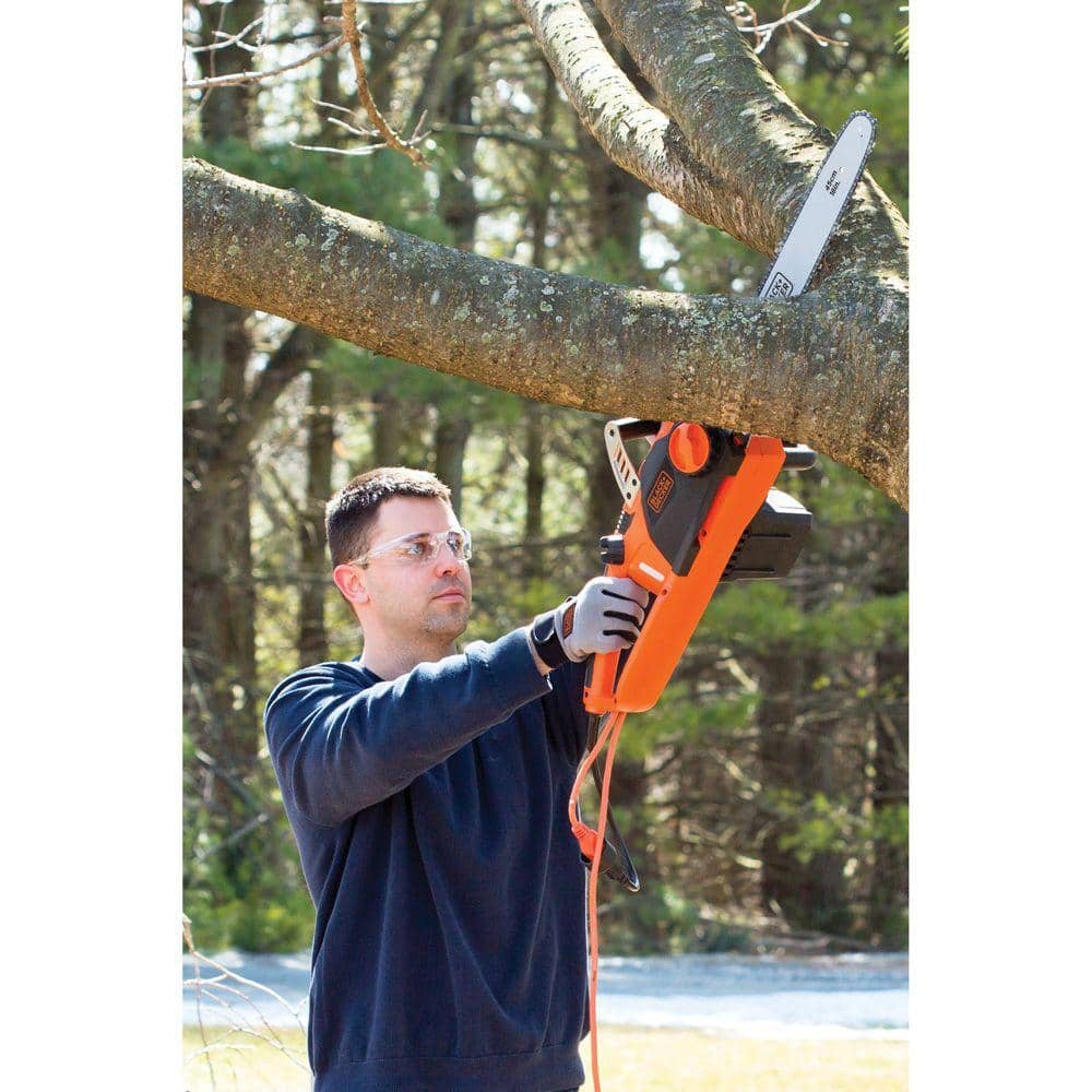 BLACK+DECKER 18-inch 15A Electric Chainsaw - John Pierce Auto Care